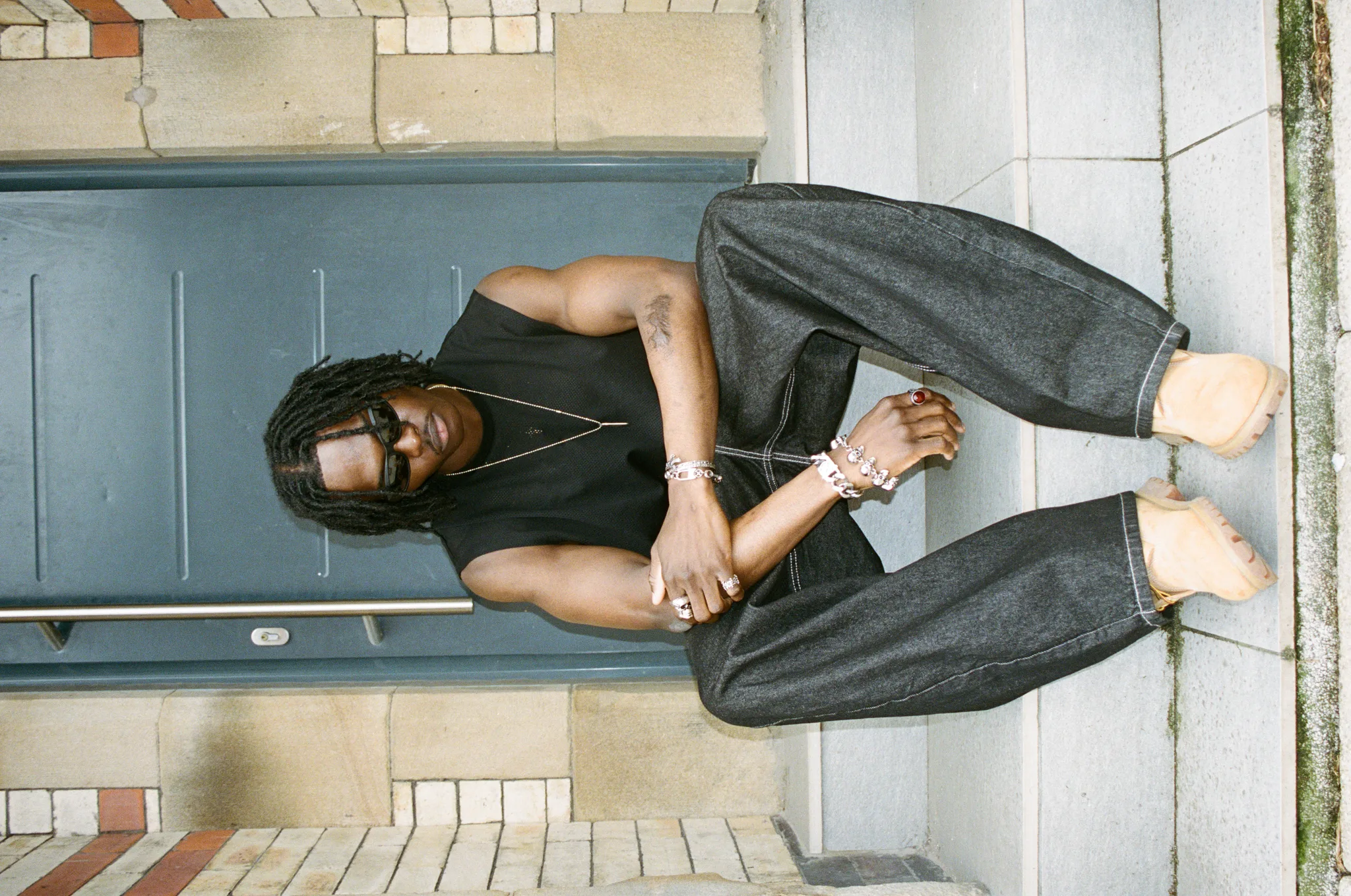 Press Shots 04